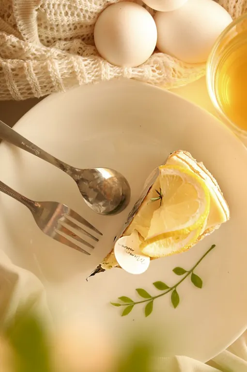 Commercial — lemon tart, morning light